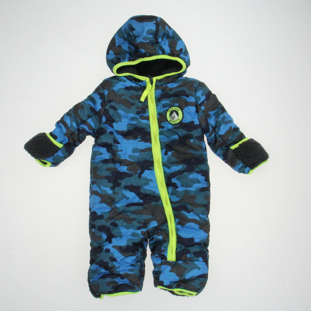Wippette Kids Boys Camo Bunting size: 6-9 Months